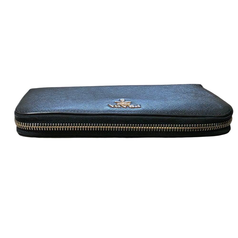 Prada Large Saffiano Leather Wallet. - Picture 6 of 16